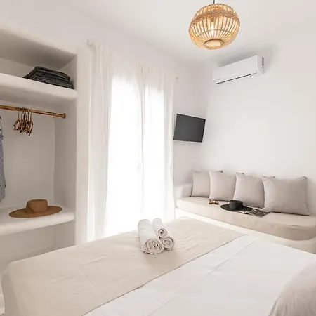 Ariadne'S Crown Luxury Suites With Private Pool Vivlos Exterior photo
