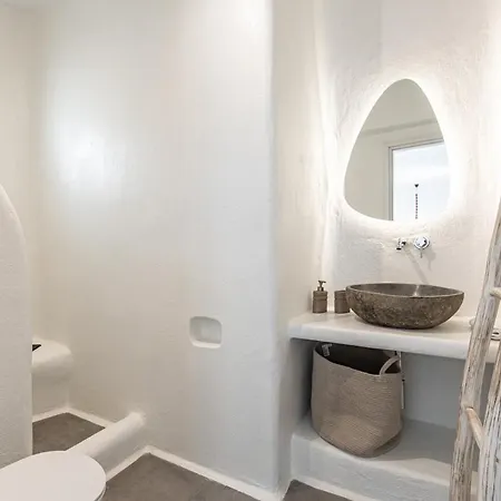 Ariadne'S Crown Luxury Suites With Private Pool Vivlos Exterior photo