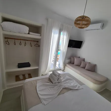 Ariadne'S Crown Luxury Suites With Private Pool Vivlos Exterior photo