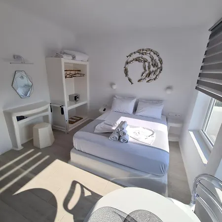 Ariadne'S Crown Luxury Suites With Private Pool Vivlos Exterior photo