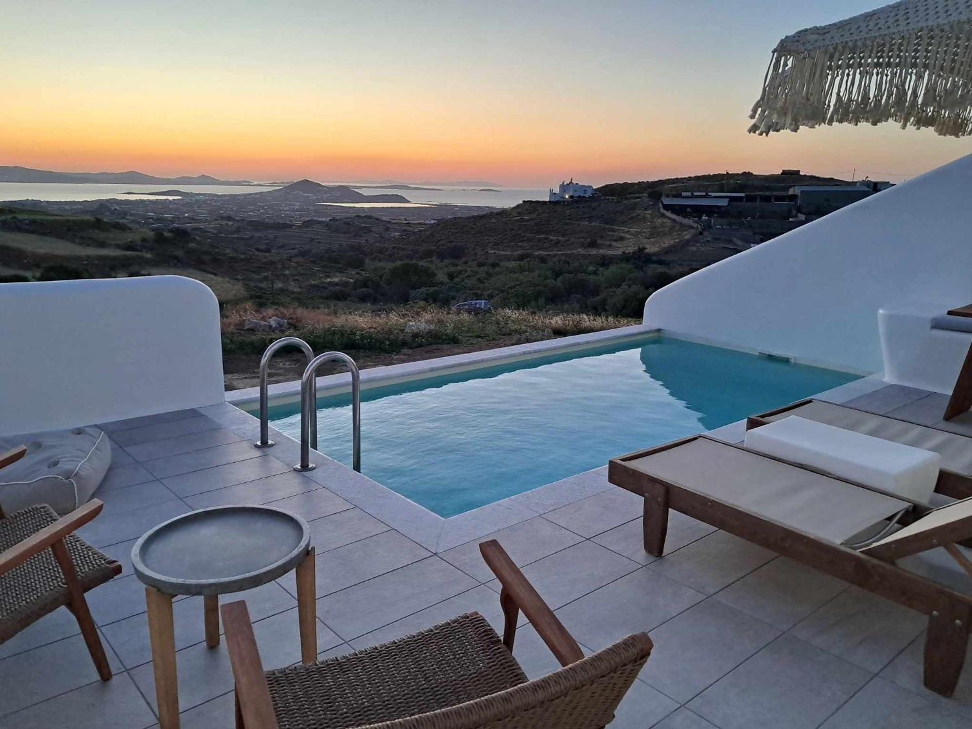Villa Ariadne's Crown Luxury With Private Pool Vivlos