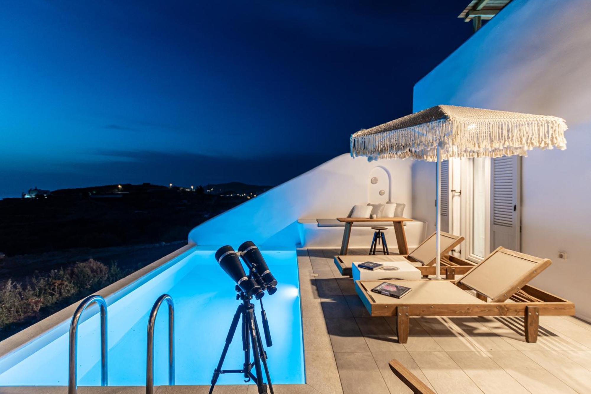 Ariadne's Crown Luxury With Private Pool Vivlos
