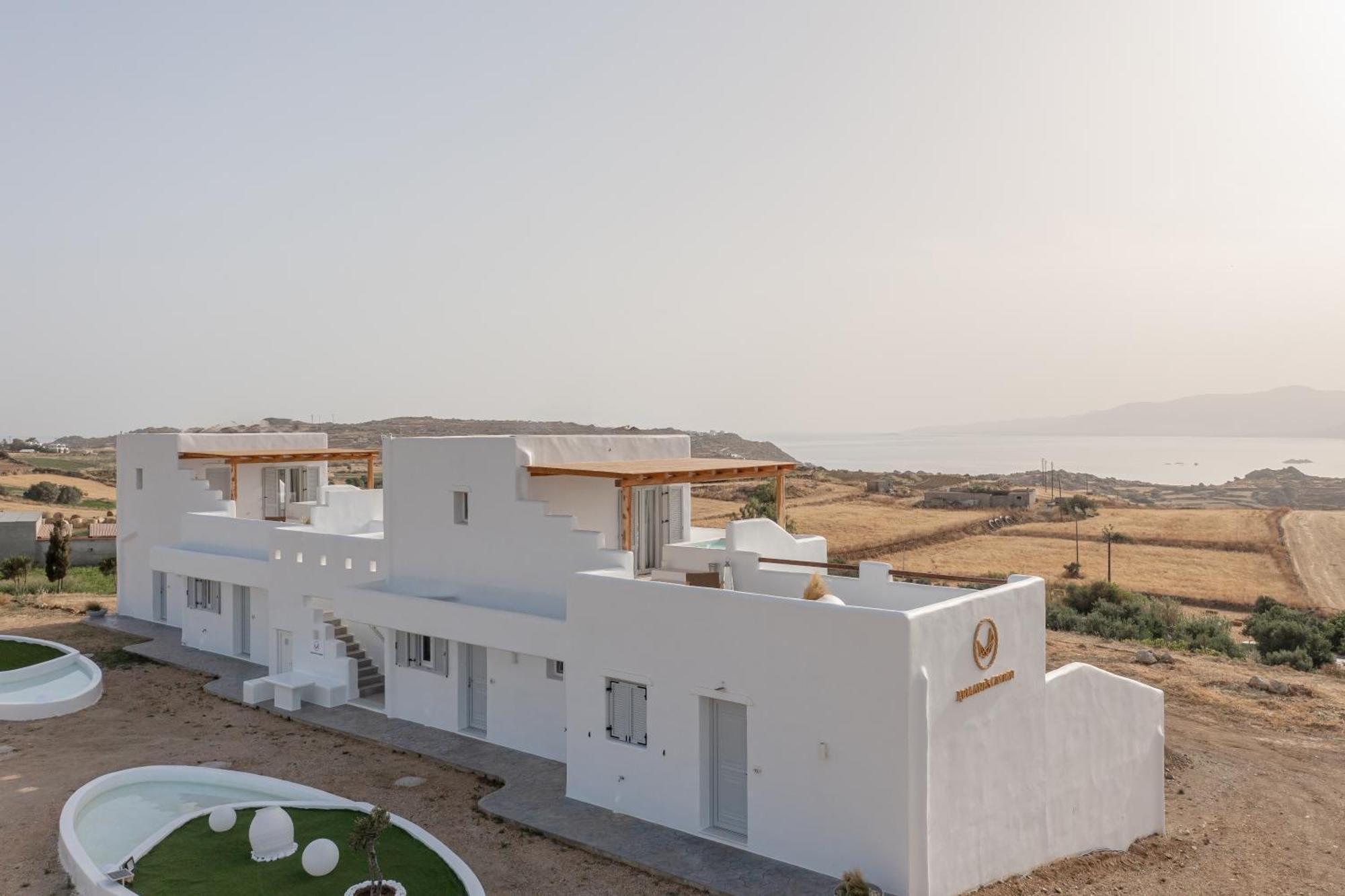 Ariadne's Crown Luxury With Private Pool Villa Vivlos