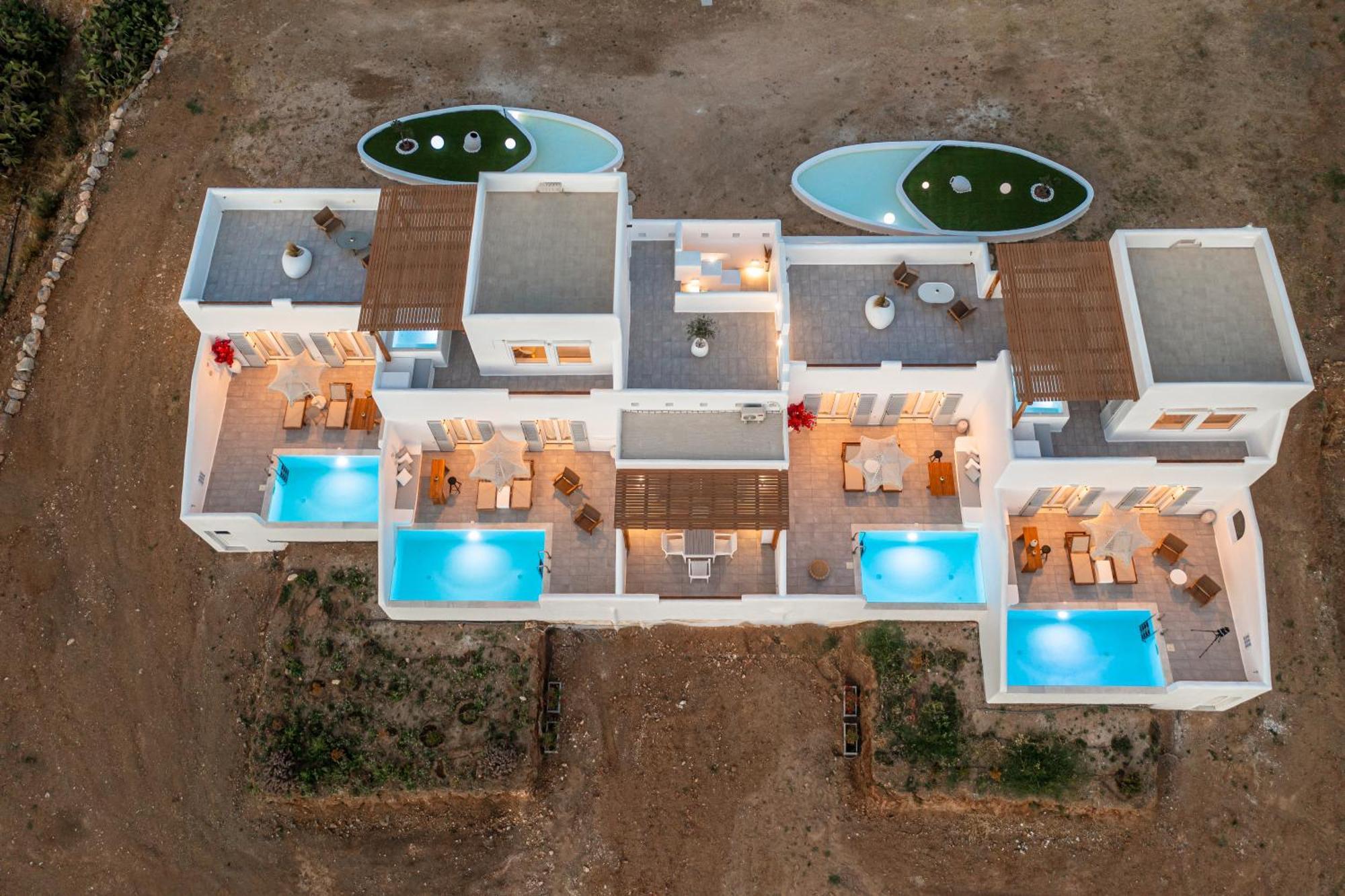 Ariadne's Crown Luxury With Private Pool