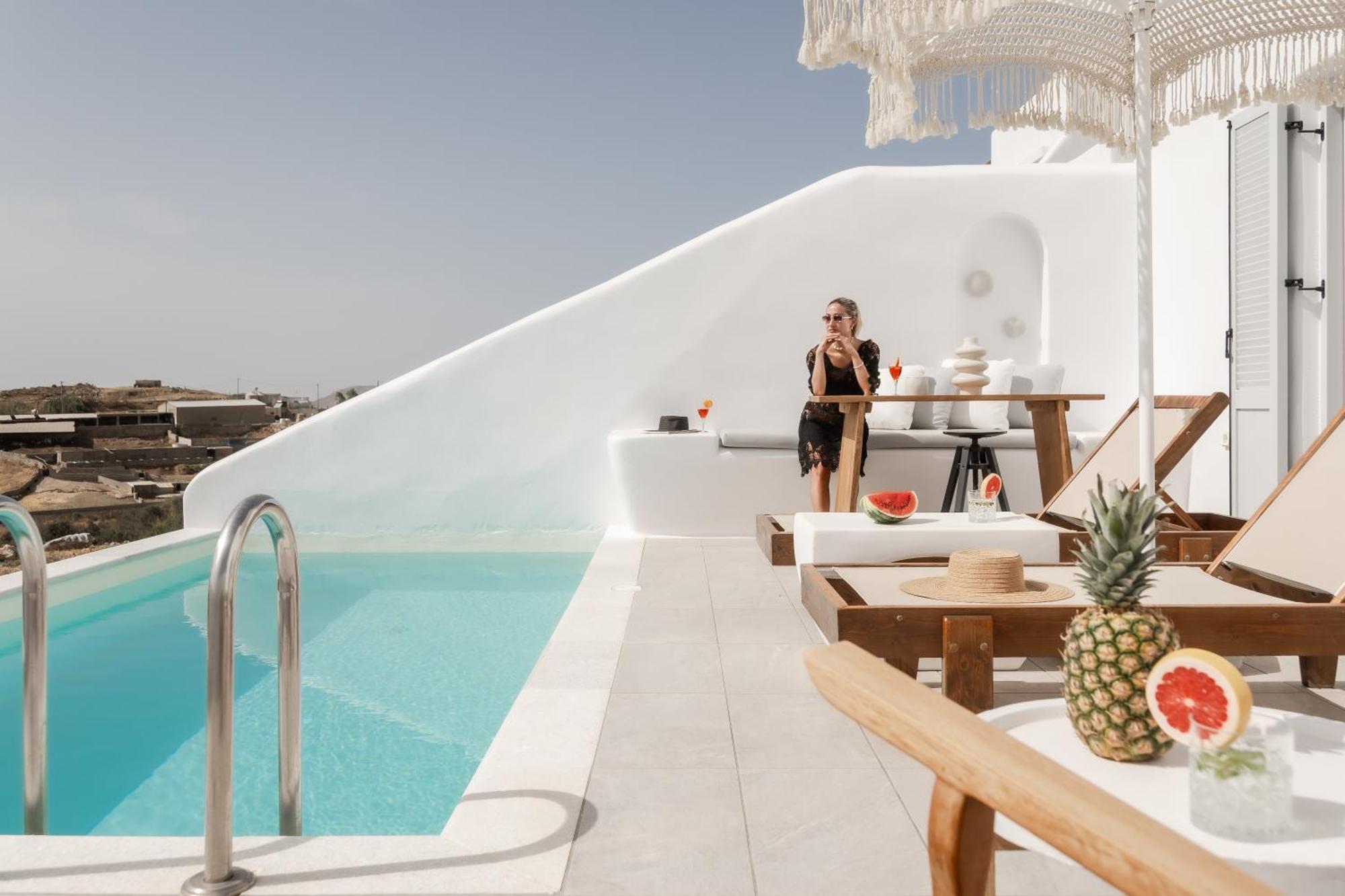 Ariadne's Crown Luxury With Private Pool *